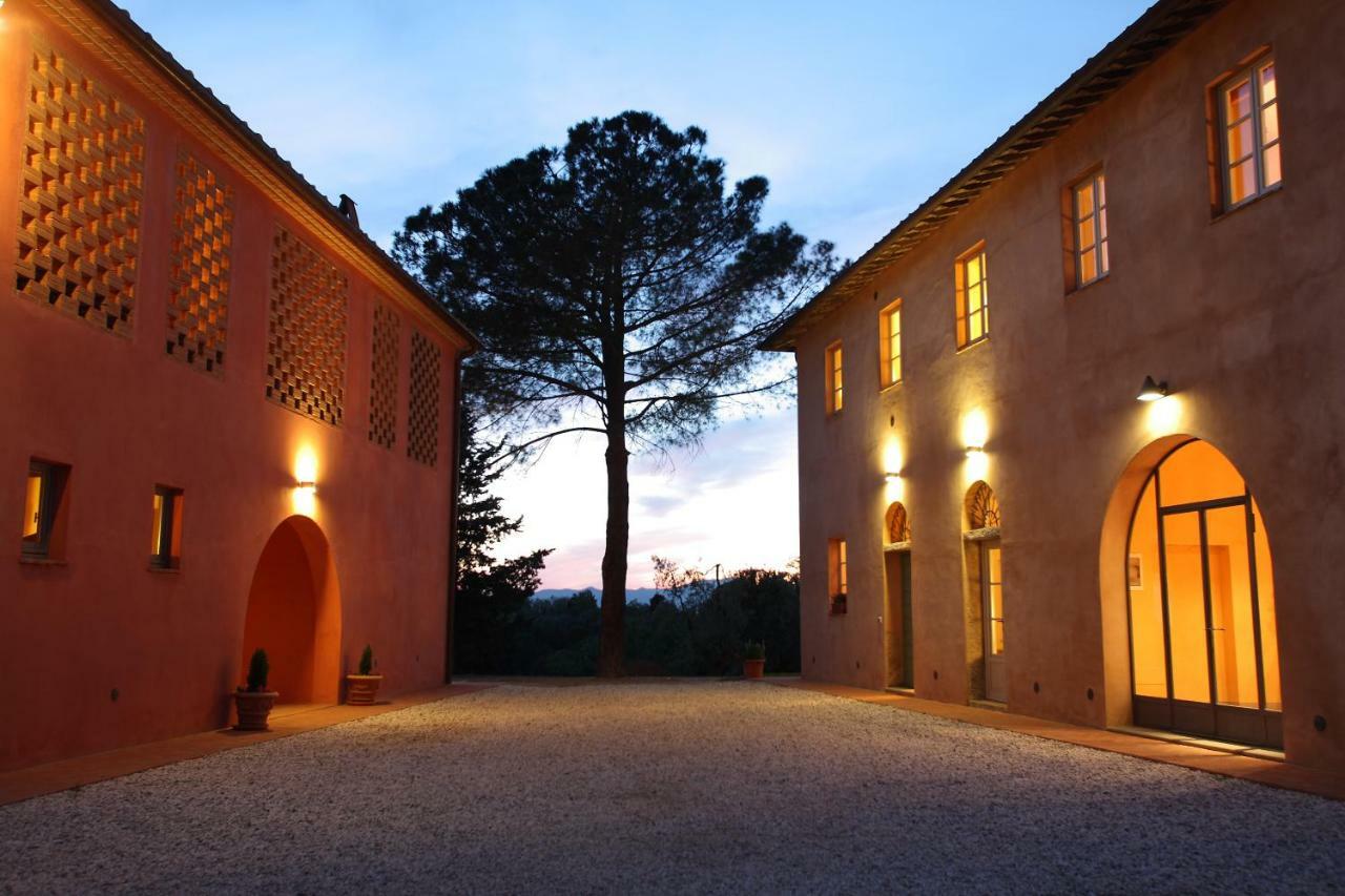 Agriturismo Podere La Casa Palaia Luaran gambar