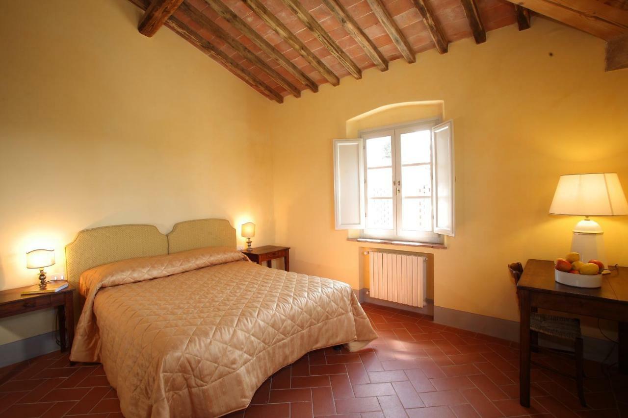 Agriturismo Podere La Casa Palaia Luaran gambar