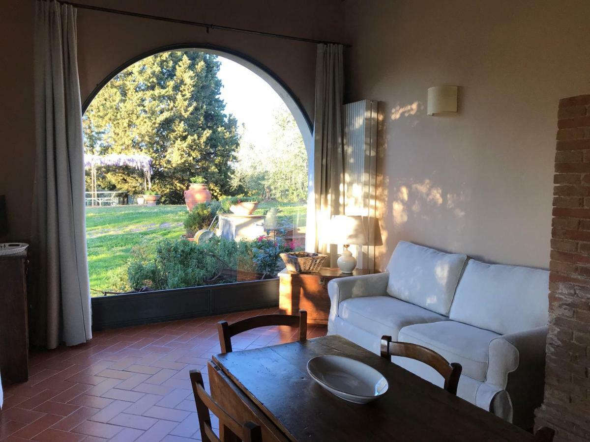 Agriturismo Podere La Casa Palaia Luaran gambar